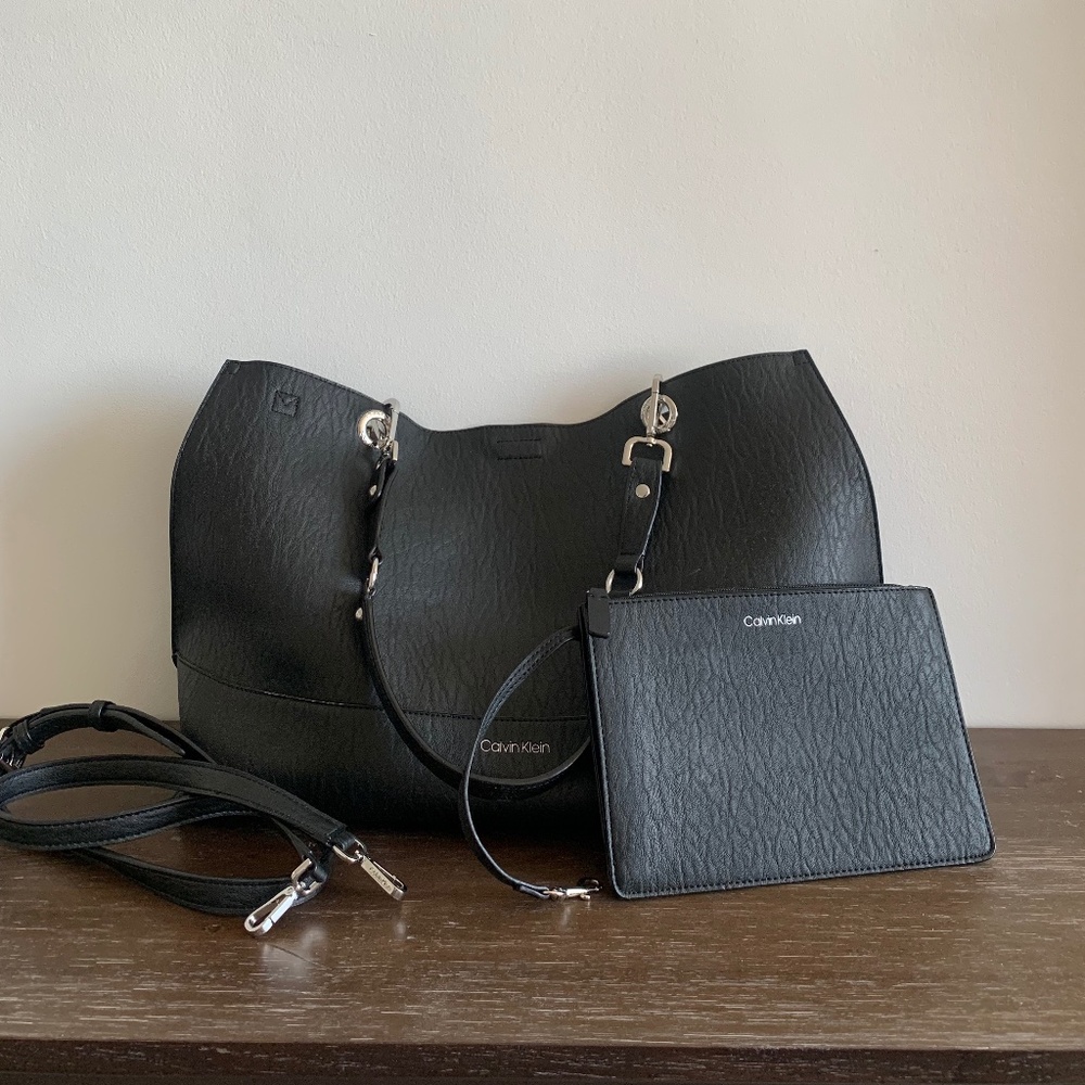 Calvin Klein | Black